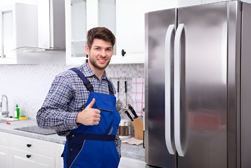 Refrigerator repair in San Diego